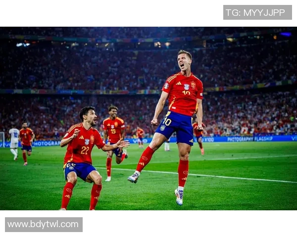 新时代足球巨星崛起：盘点现役球员引领全球足球潮流的崭新篇章